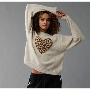 American Eagle Sweater Cream & Leopard Heart XL